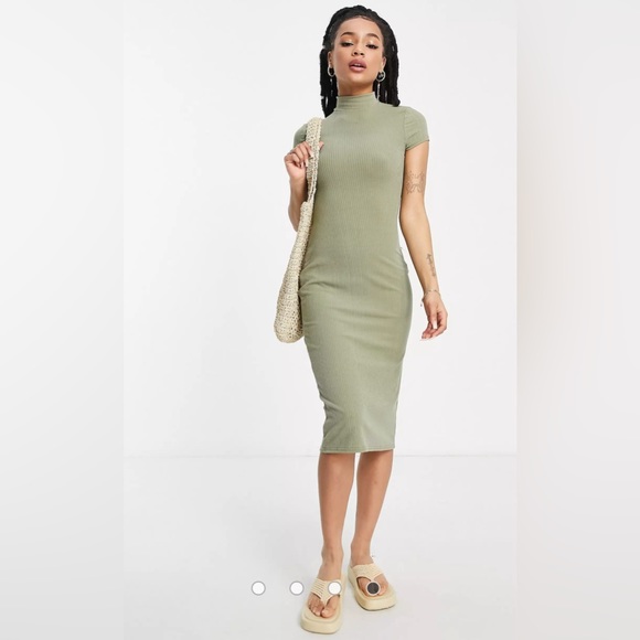 ASOS NWT size 4p Miss Selfridge Petite rib backless midi dress in khaki - Picture 4 of 4
